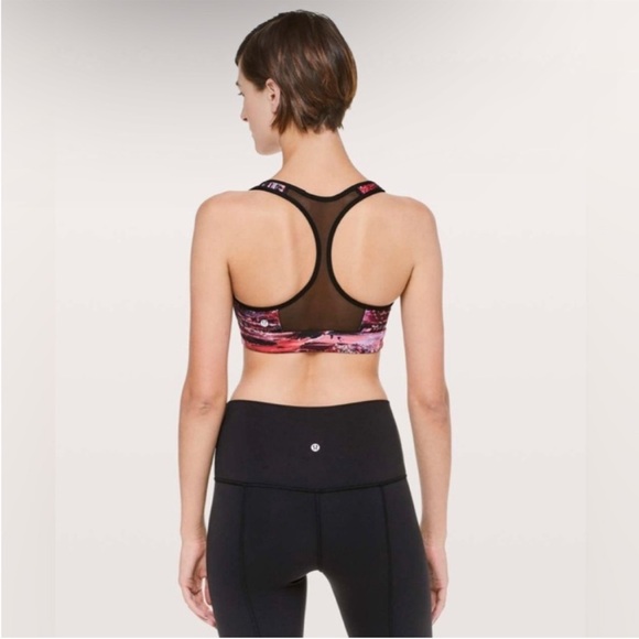 Closet Clear Out Lululemon Speed Up Bra C/D - Picture 2 of 5